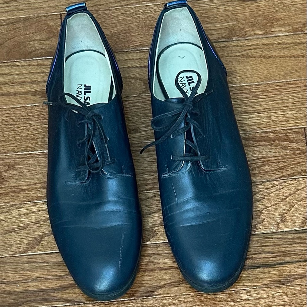 They are too narrow for my foot.